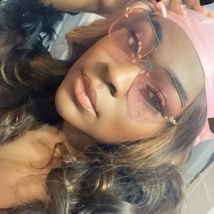 Meet your Posher, Sydney